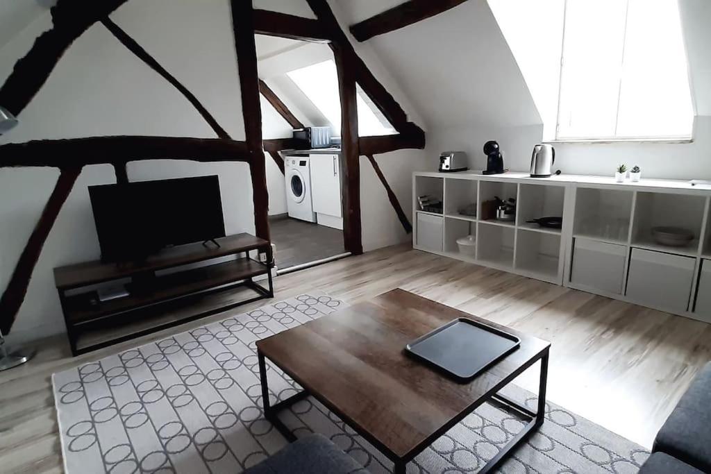 Rouen Le Jouvenet Au Calme Apartment Exterior foto